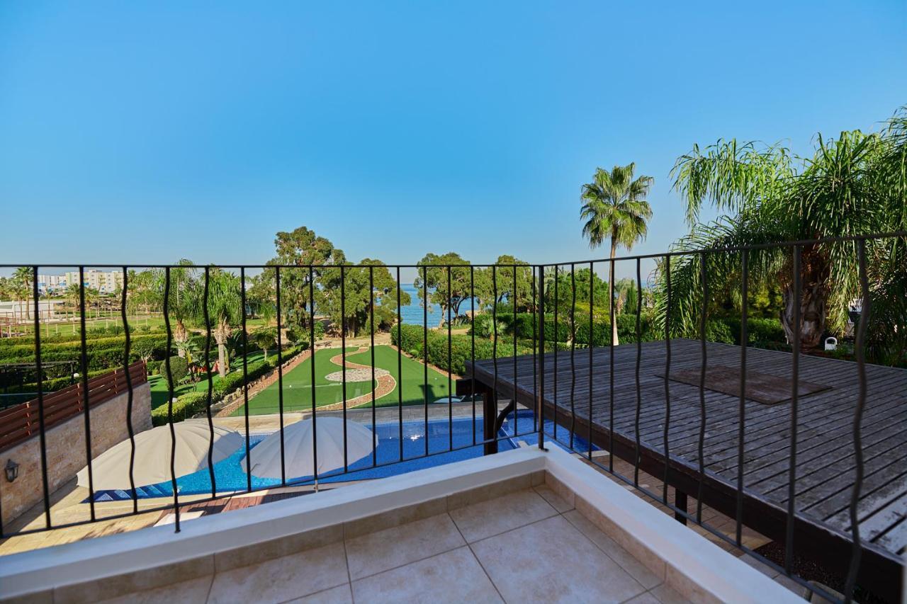 Beach Front Bella Vista By Ezoria Villas Protaras Bagian luar foto