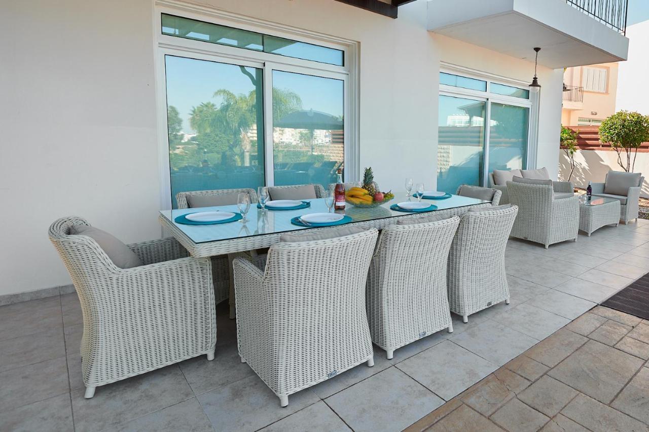 Beach Front Bella Vista By Ezoria Villas Protaras Bagian luar foto