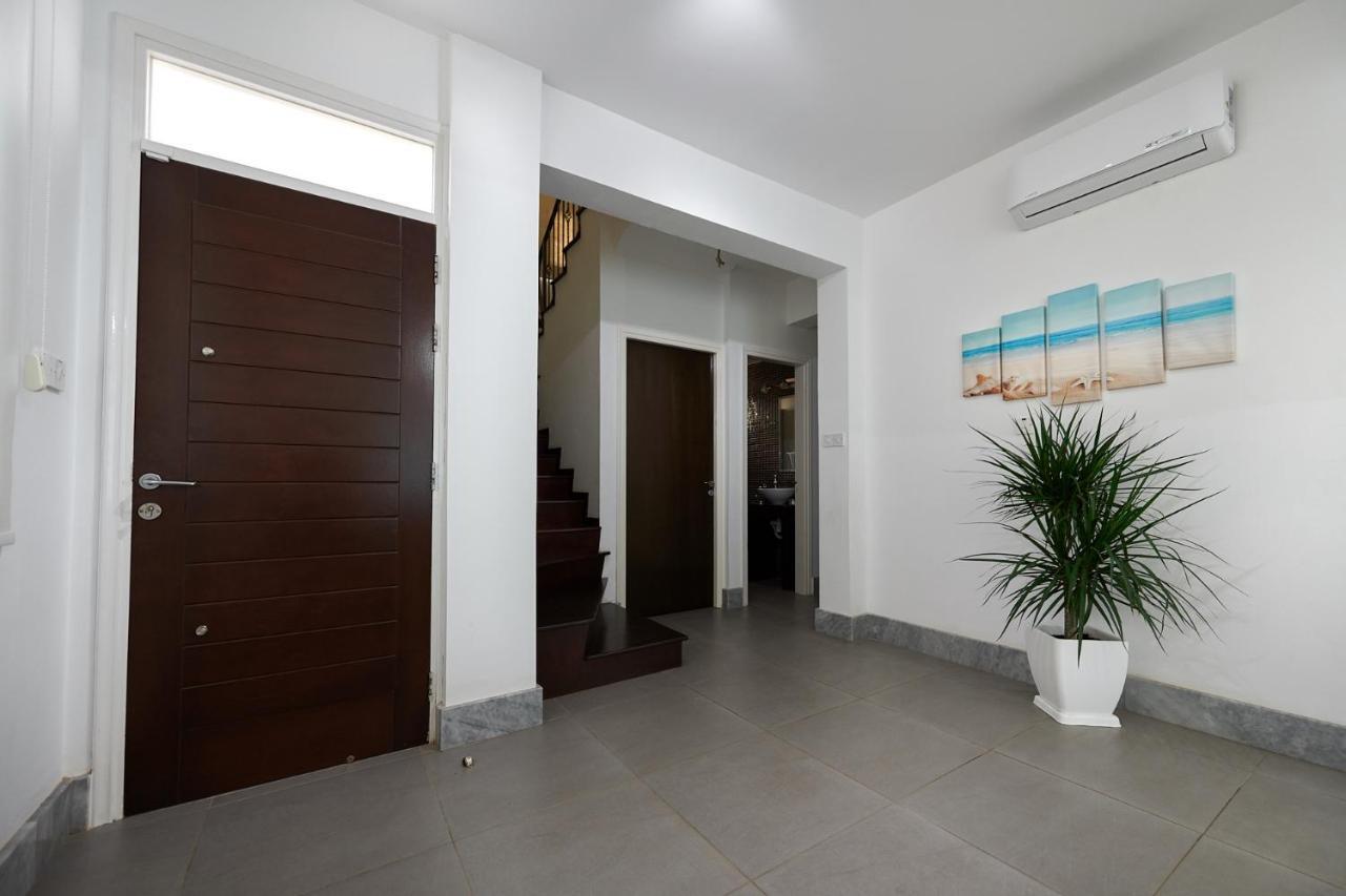Beach Front Bella Vista By Ezoria Villas Protaras Bagian luar foto