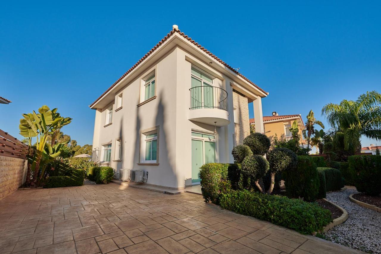 Beach Front Bella Vista By Ezoria Villas Protaras Bagian luar foto