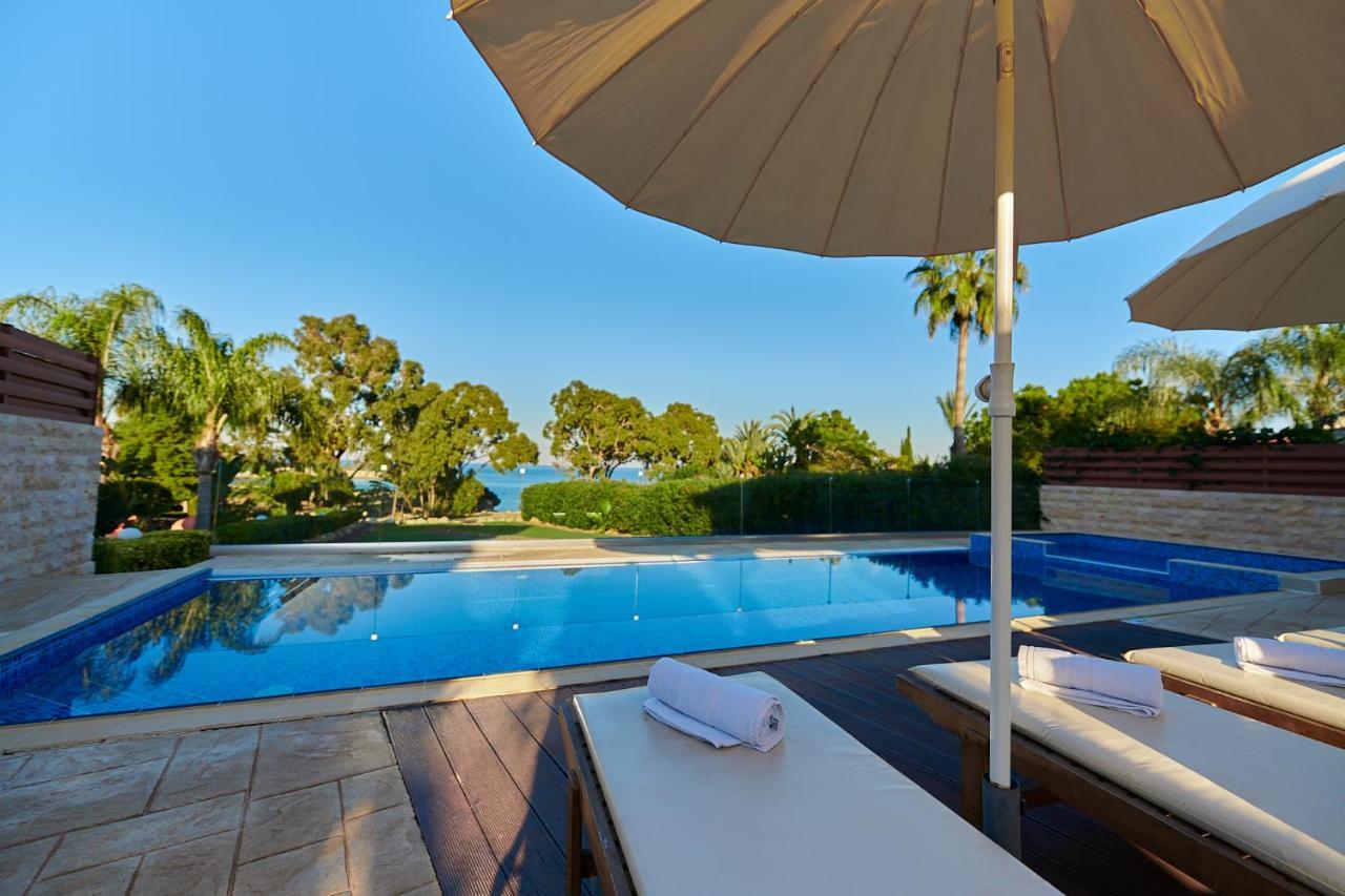 Beach Front Bella Vista By Ezoria Villas Protaras Bagian luar foto